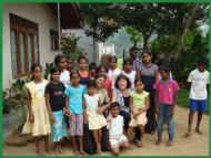 alle meine Kinder im Chathura-Kinderheim in Sri Lanka 