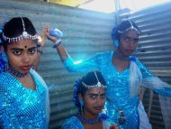 die Tänzerinnen des Chathura-Kinderheims beim Weltkindertag in Matara