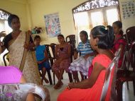 Mitarbeiterinnen des Jugendamtes in Galle besuchen das Chathura-Kinderheim 