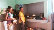 Kücheneinrichtung im Chathura-Kinderheim