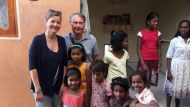Familie Ertel bei ihrem Besuch im Chathura-Kinderheim 