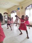 Tanzvorführung im Chathura-Kinderheim anläßlich des Weltkindertages