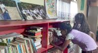 unsere Hausbibliothek im Chathura-Kinderheim