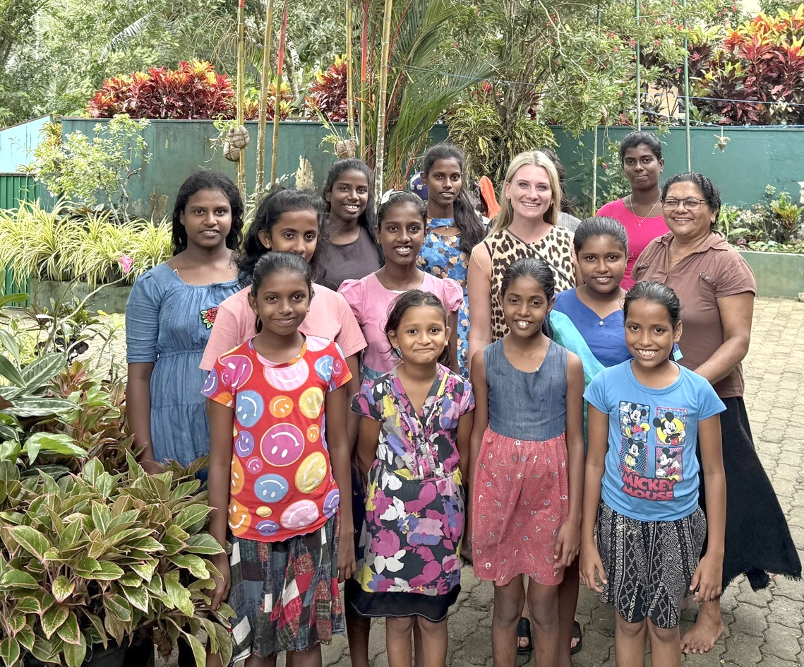 Michelle Gerber-Müller kam am 19.Juli 2025, zusammen mit Ihrem Ehemann zu Besuch ins Chathura-Kinderheim